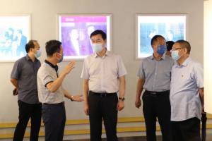 洛阳市副市长魏险峰莅临洛阳荣耀体育_荣耀体育（中国）调研