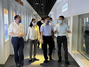 河南省“万人助万企”工作组到洛阳荣耀体育_荣耀体育（中国）调研