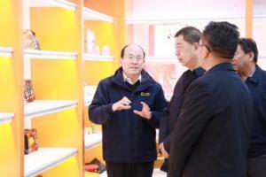中国食品工业协会副会长陈振杰一行莅临洛阳荣耀体育_荣耀体育（中国）调研指导工作